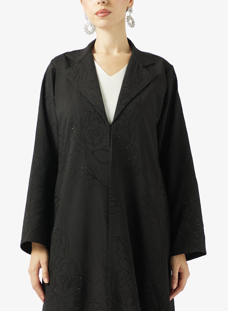 هيا كلوزيت عباية سوداء مطرزة مع شيلة - Image 3